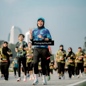 Runner Photo 6714621