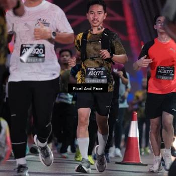 Runner Photo 6714640