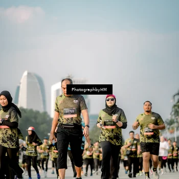 Runner Photo 6714654