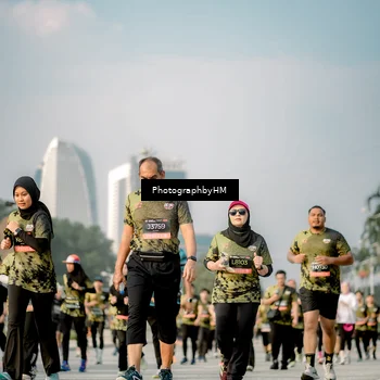 Runner Photo 6714655