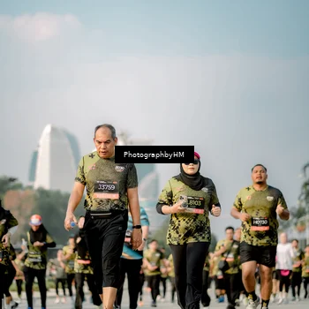 Runner Photo 6714658