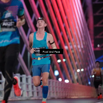 Runner Photo 6714659