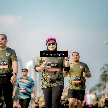 Runner Photo 6714677