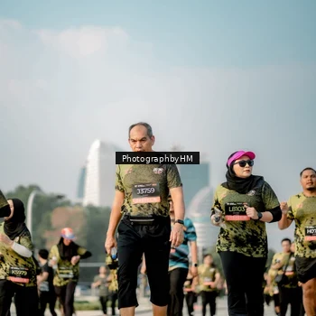 Runner Photo 6714679