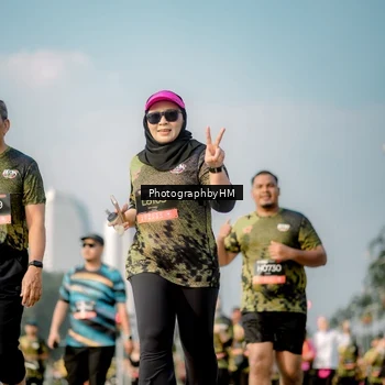 Runner Photo 6714681