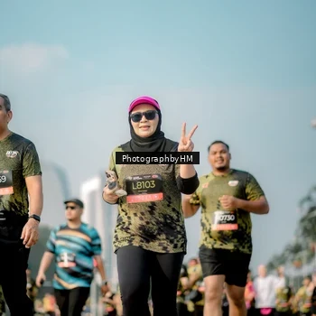 Runner Photo 6714682