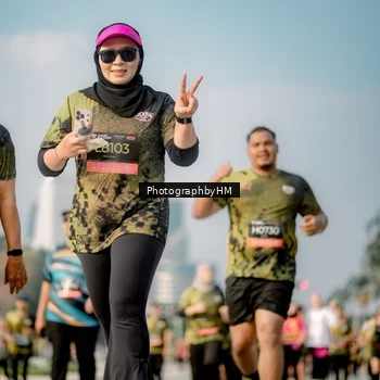 Runner Photo 6714685