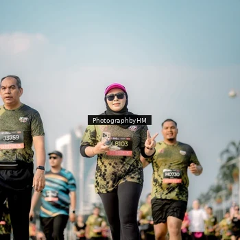 Runner Photo 6714686