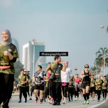 Runner Photo 6714701
