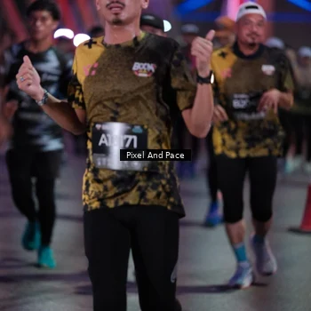Runner Photo 6714714