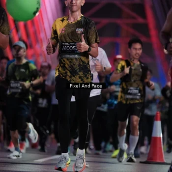 Runner Photo 6714728
