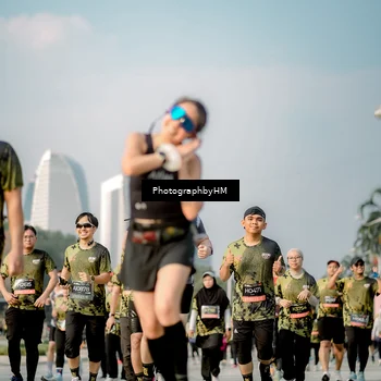 Runner Photo 6714740