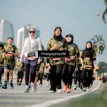 Runner Photo 6714771