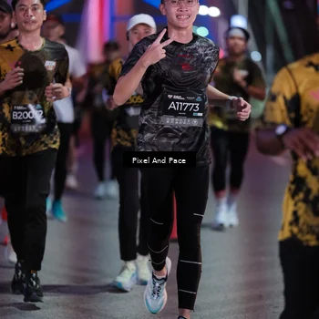 Runner Photo 6714772
