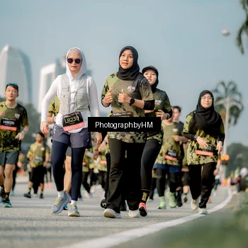 Runner Photo 6714773