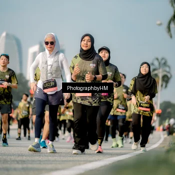 Runner Photo 6714775