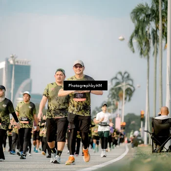Runner Photo 6714799