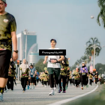 Runner Photo 6714823