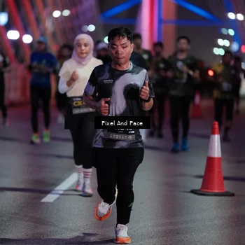 Runner Photo 6714824