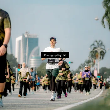 Runner Photo 6714837