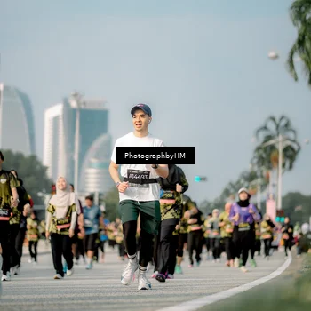 Runner Photo 6714838