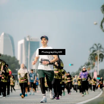 Runner Photo 6714839