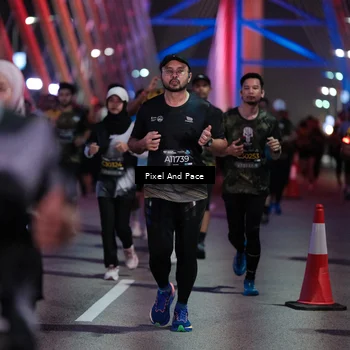 Runner Photo 6714845