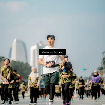 Runner Photo 6714848