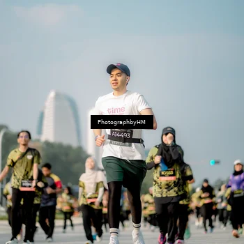 Runner Photo 6714851