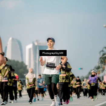 Runner Photo 6714855