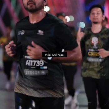 Runner Photo 6714863