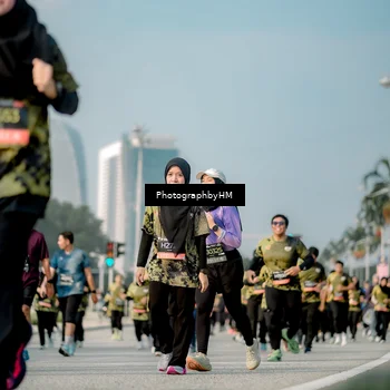 Runner Photo 6714870