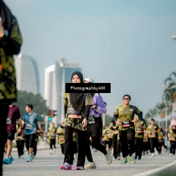 Runner Photo 6714884