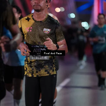 Runner Photo 6714886