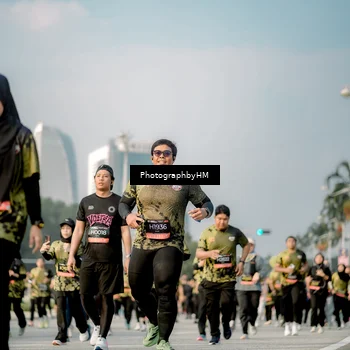 Runner Photo 6714887