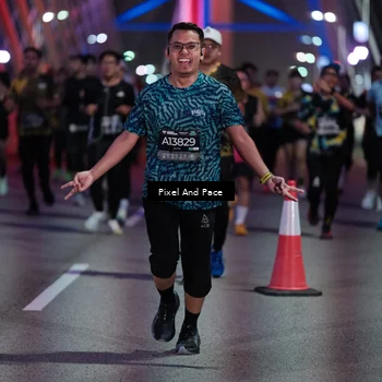 Runner Photo 6714890