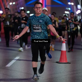 Runner Photo 6714892