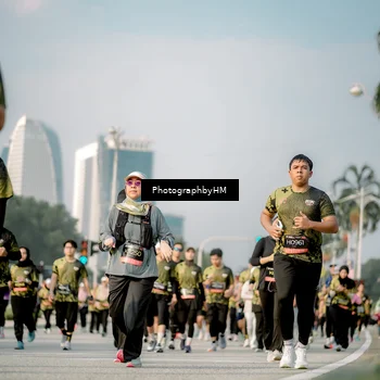 Runner Photo 6714933