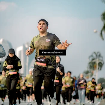 Runner Photo 6714945