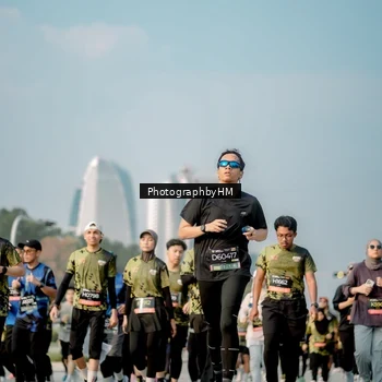 Runner Photo 6714948