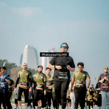 Runner Photo 6714952