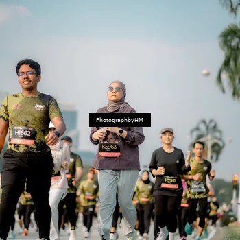 Runner Photo 6714976