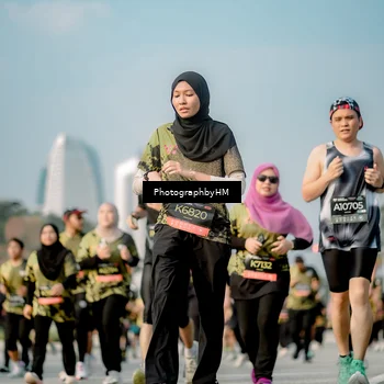 Runner Photo 6714992