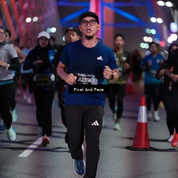 Runner Photo 6714999