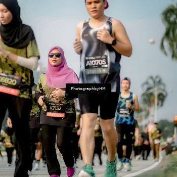 Runner Photo 6715000