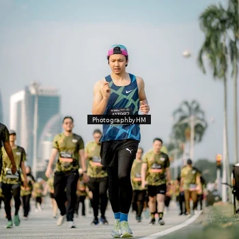 Runner Photo 6715004