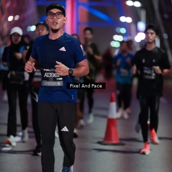 Runner Photo 6715015