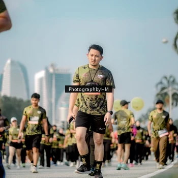 Runner Photo 6715016