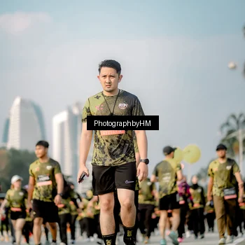 Runner Photo 6715021