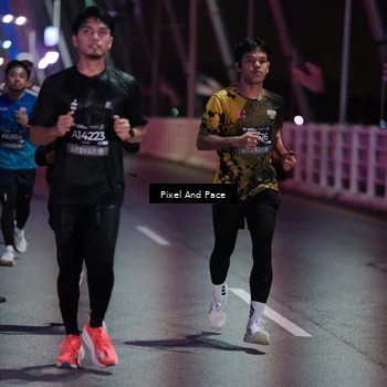 Runner Photo 6715025